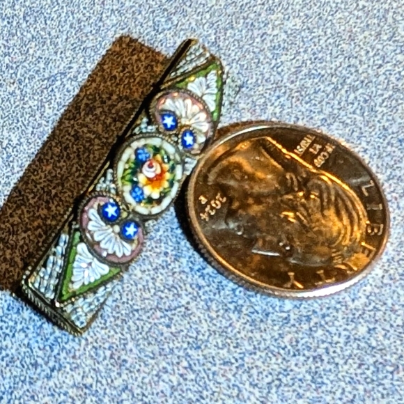 Antique ITALY Micromosaic Brooch - Picture 8 of 8